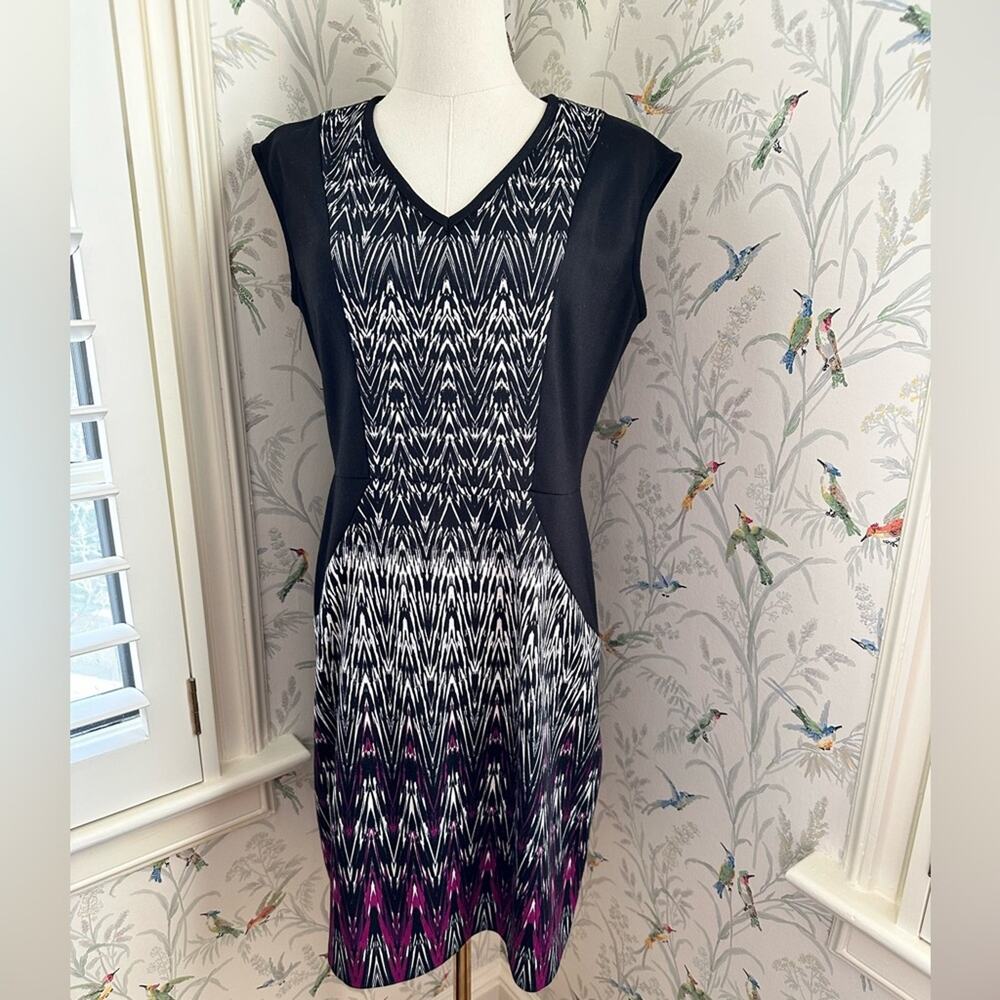 Elegant Maggie London women’s midi sleeveless dress size 8